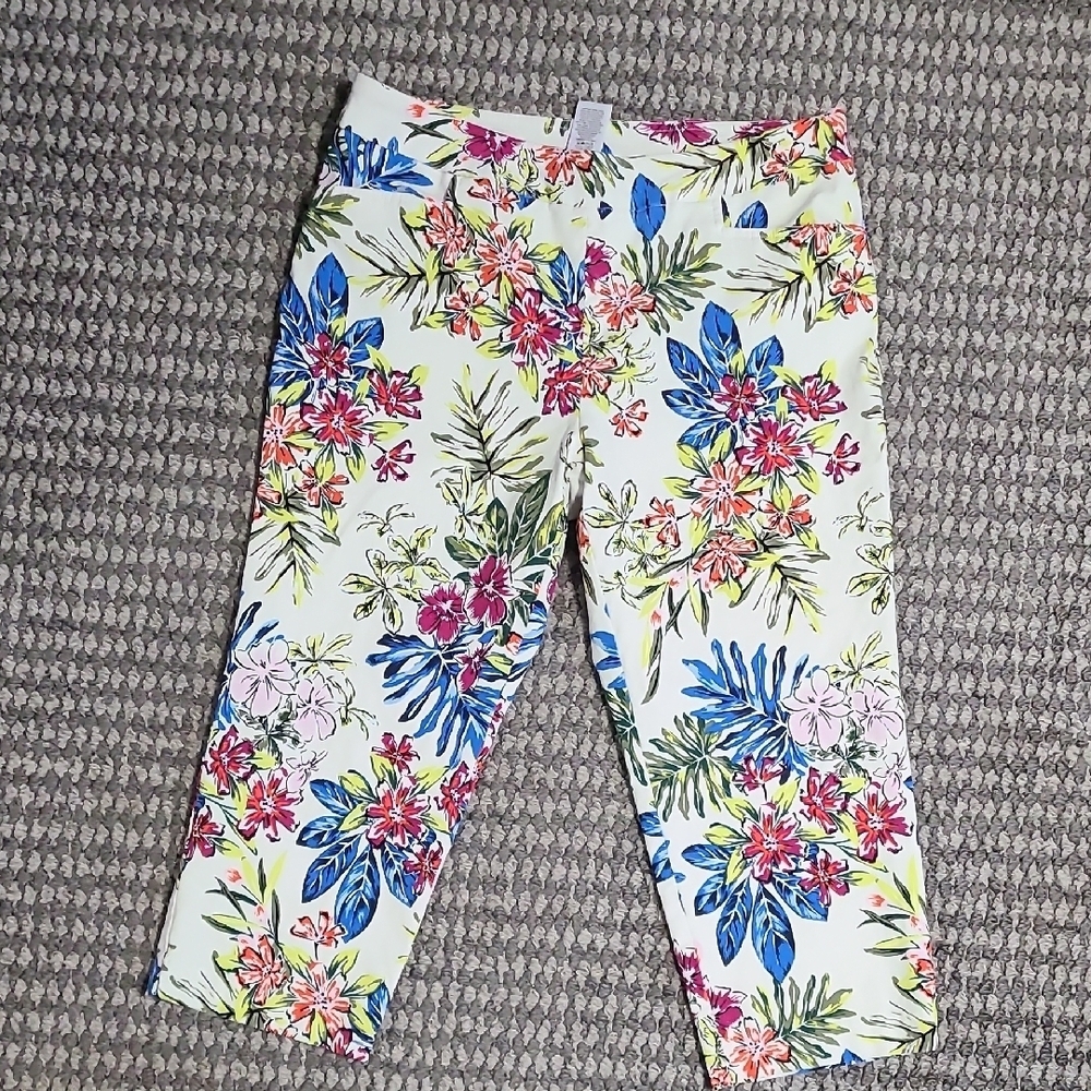 Floral Print Capri Pant SIZE L 12-14 Time & Tru